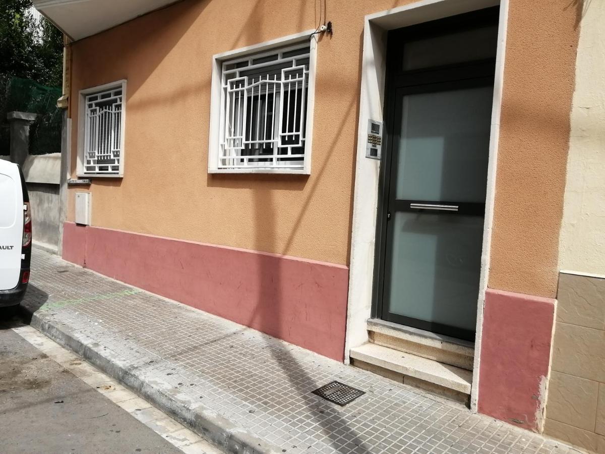 Ahllenrock Como Un Hotel, Pero Solo Para Ti Cornellá de Llobregat Exterior foto